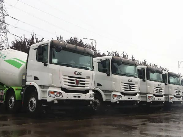 時(shí)隔一月洛陽老客戶再提車，聯(lián)合凌宇這一組合火了……
